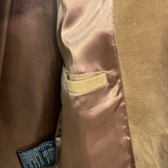 Men’s Suede light tan zip up sports jacket - Picture 4 of 5